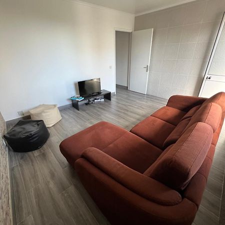 Casa A 2 Minutos A Pe De Piscina Natural Ponta Delgada Eksteriør billede