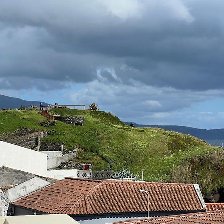 Casa A 2 Minutos A Pe De Piscina Natural Ponta Delgada Eksteriør billede