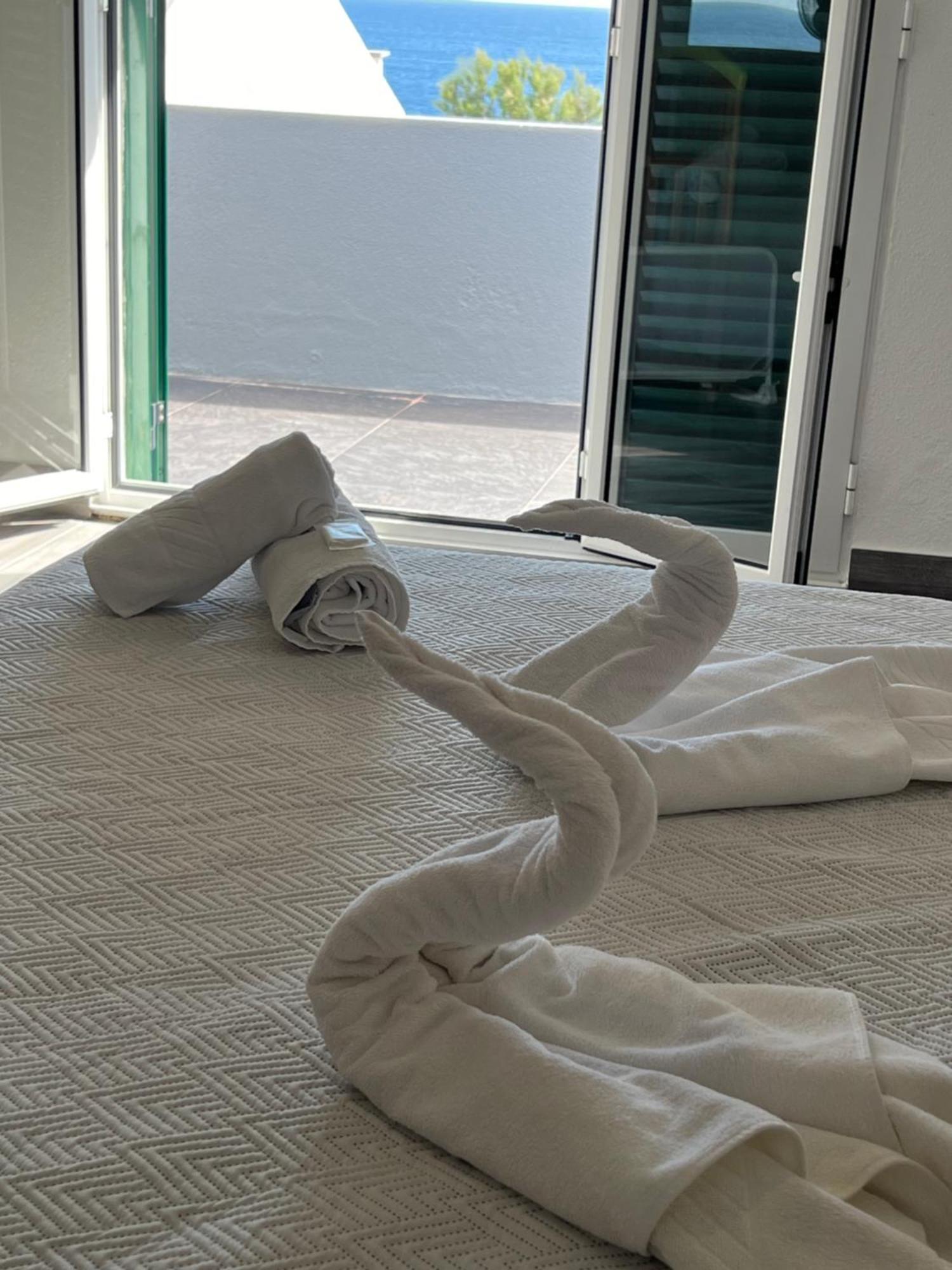 Casa A 2 Minutos A Pe De Piscina Natural Ponta Delgada Eksteriør billede